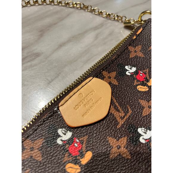 Mickey Mouse Louis Vuitton mini Bag In Mint Condition - Picture 2 of 6